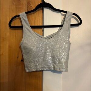 Women’s workout top
